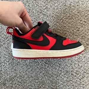 Nike Kids Black and Red Sneakers